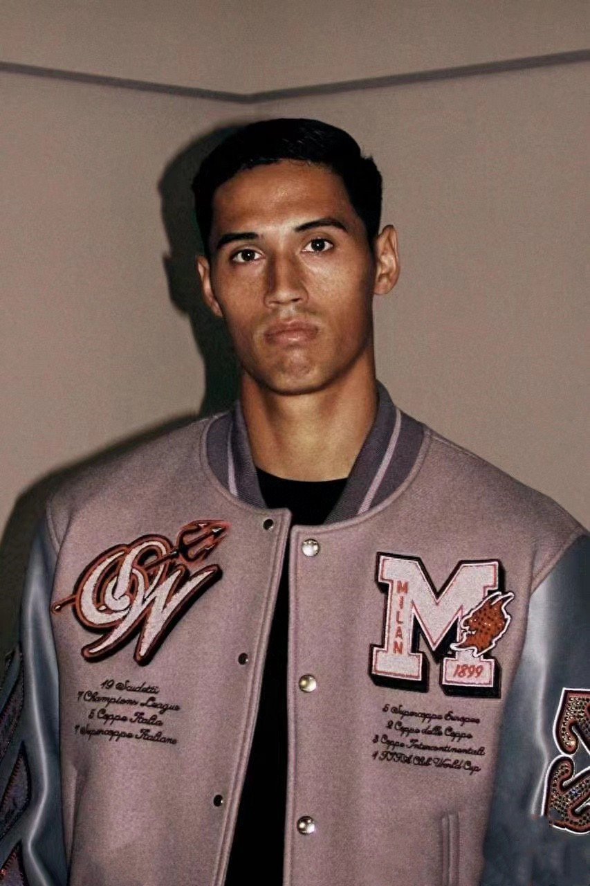 오프화이트 남녀공용 자켓