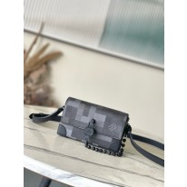 루이비통 M14923 남자가방