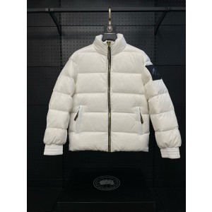 무스너클 남녀공용 패딩