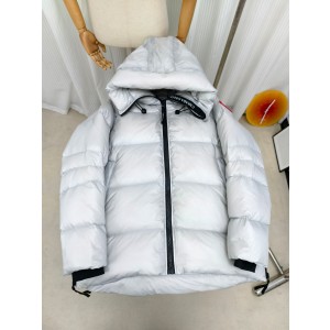 캐나다구스 여자 패딩