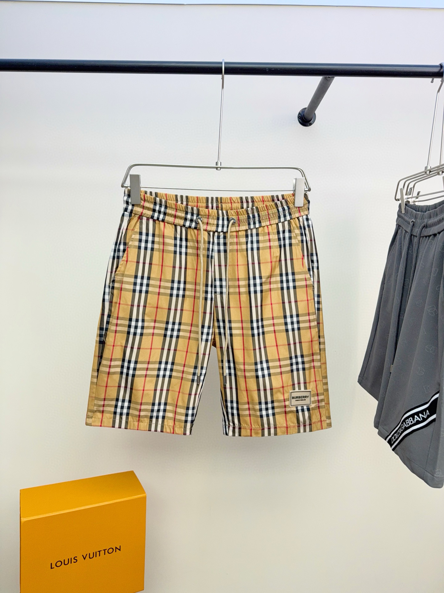 버버리 남자 반바지