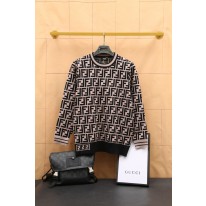 펜디 남자 니트