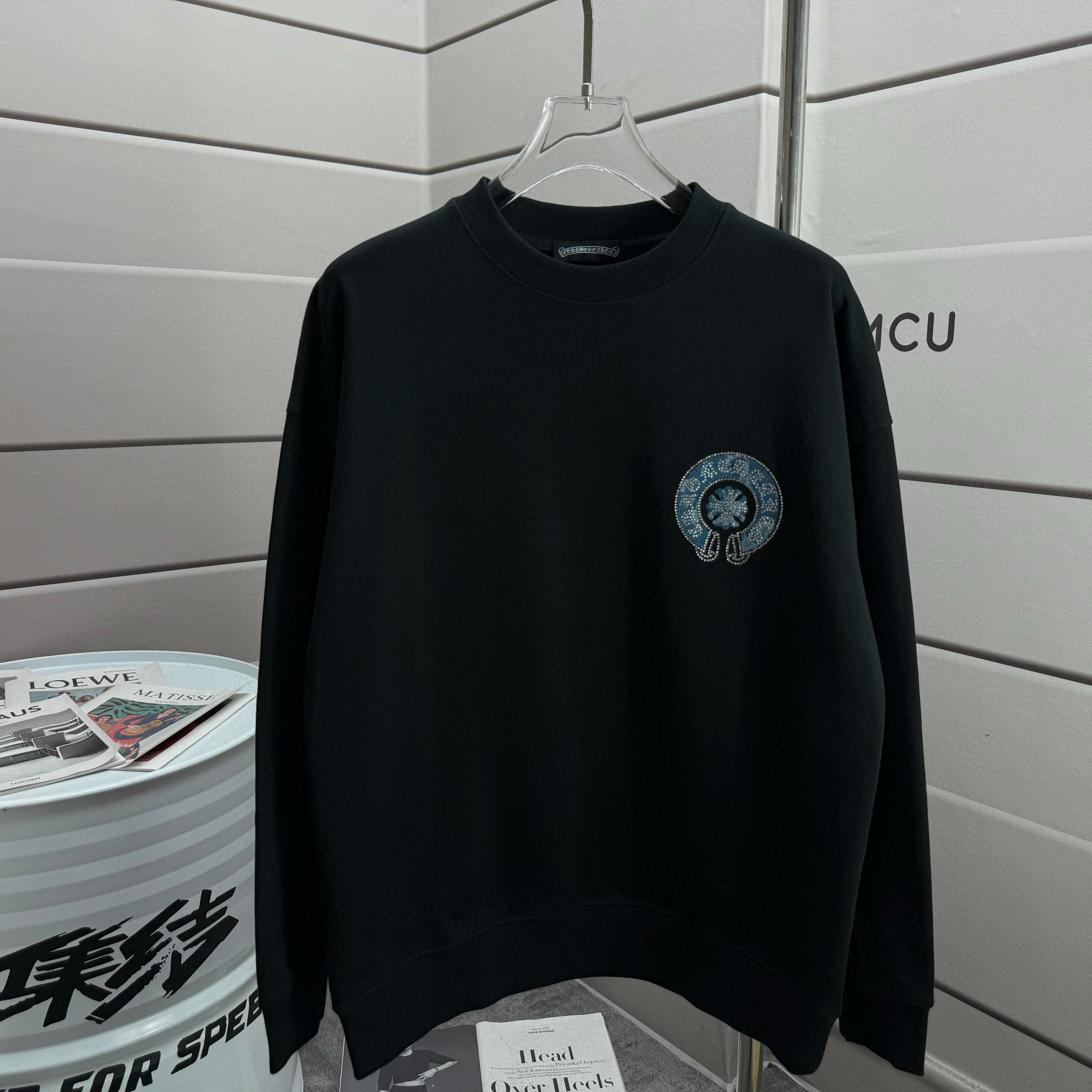 크롬하츠 남자 맨투맨