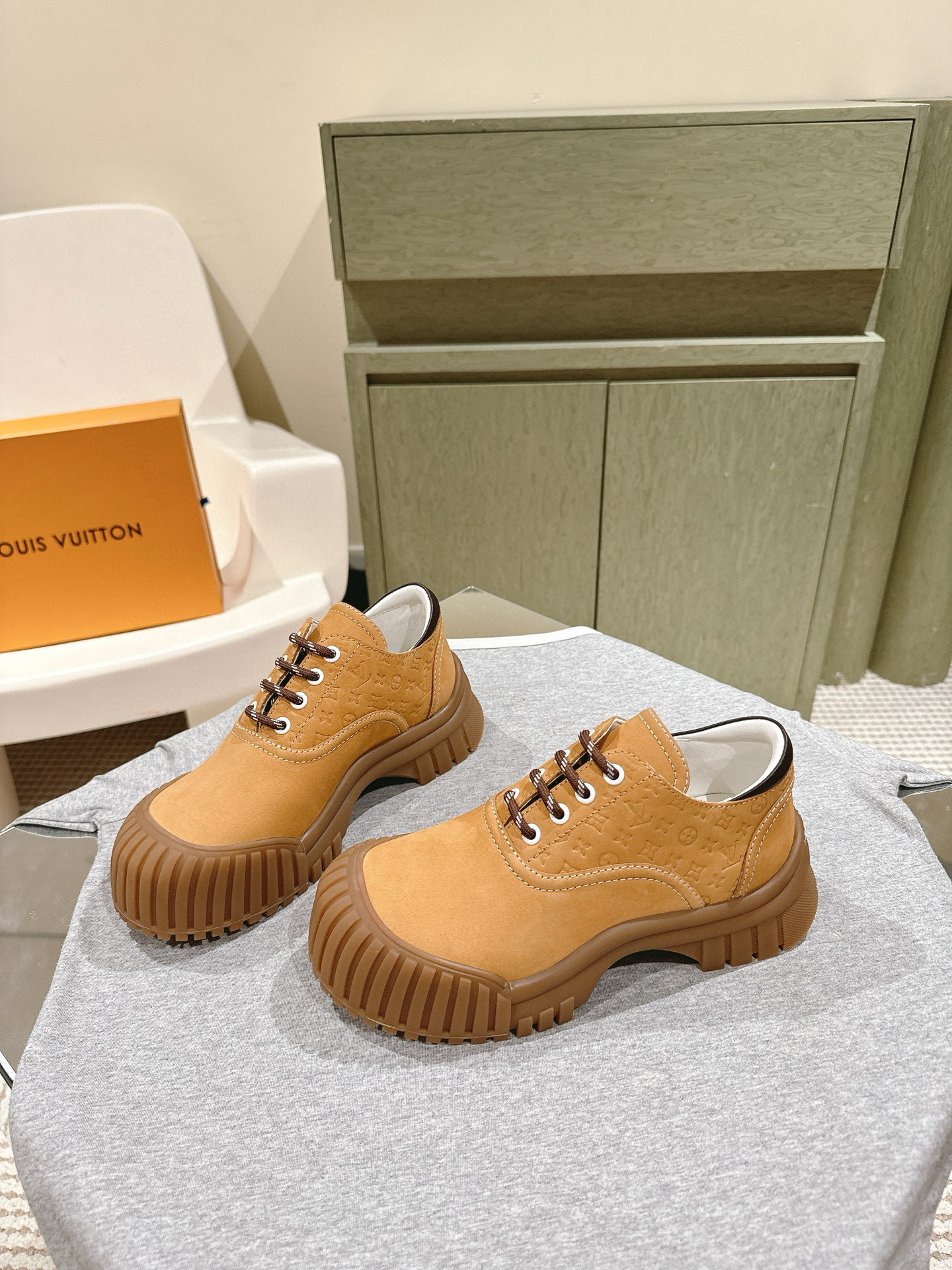 루이비통 5CM 여자 부츠