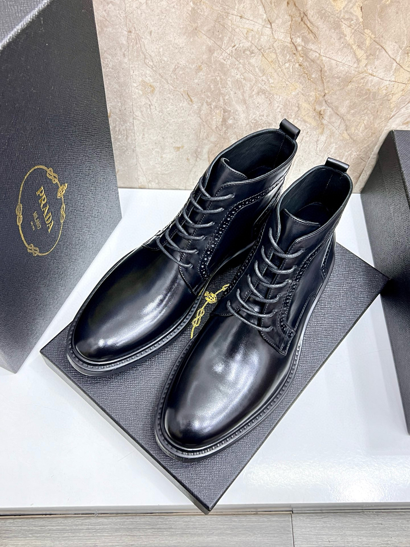 프라다 남자 부츠