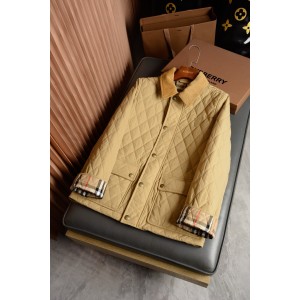 버버리 여자 자켓