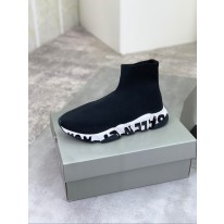 발렌시아가 남여공용 부츠