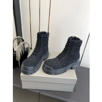 발렌시아가 남여공용 부츠