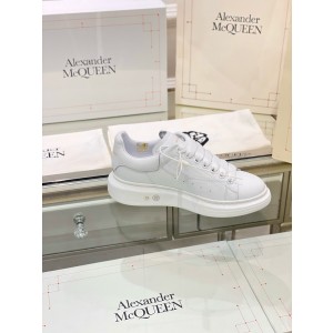 알렉산더 맥퀸 남녀공용 신발 운동화 스니커즈