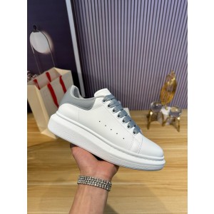 알렉산더 맥퀸 남녀공용 신발 운동화 스니커즈