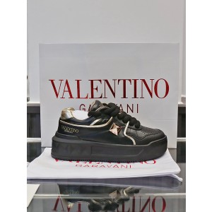 발렌티노 남녀공용 신발 운동화 스니커즈