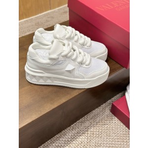 발렌티노 남녀공용 신발 운동화 스니커즈