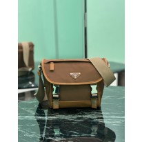 프라다 2vd066 스몰 남자가방