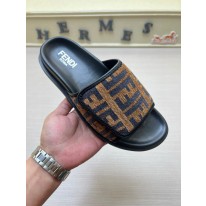 펜디 남자 슬리퍼