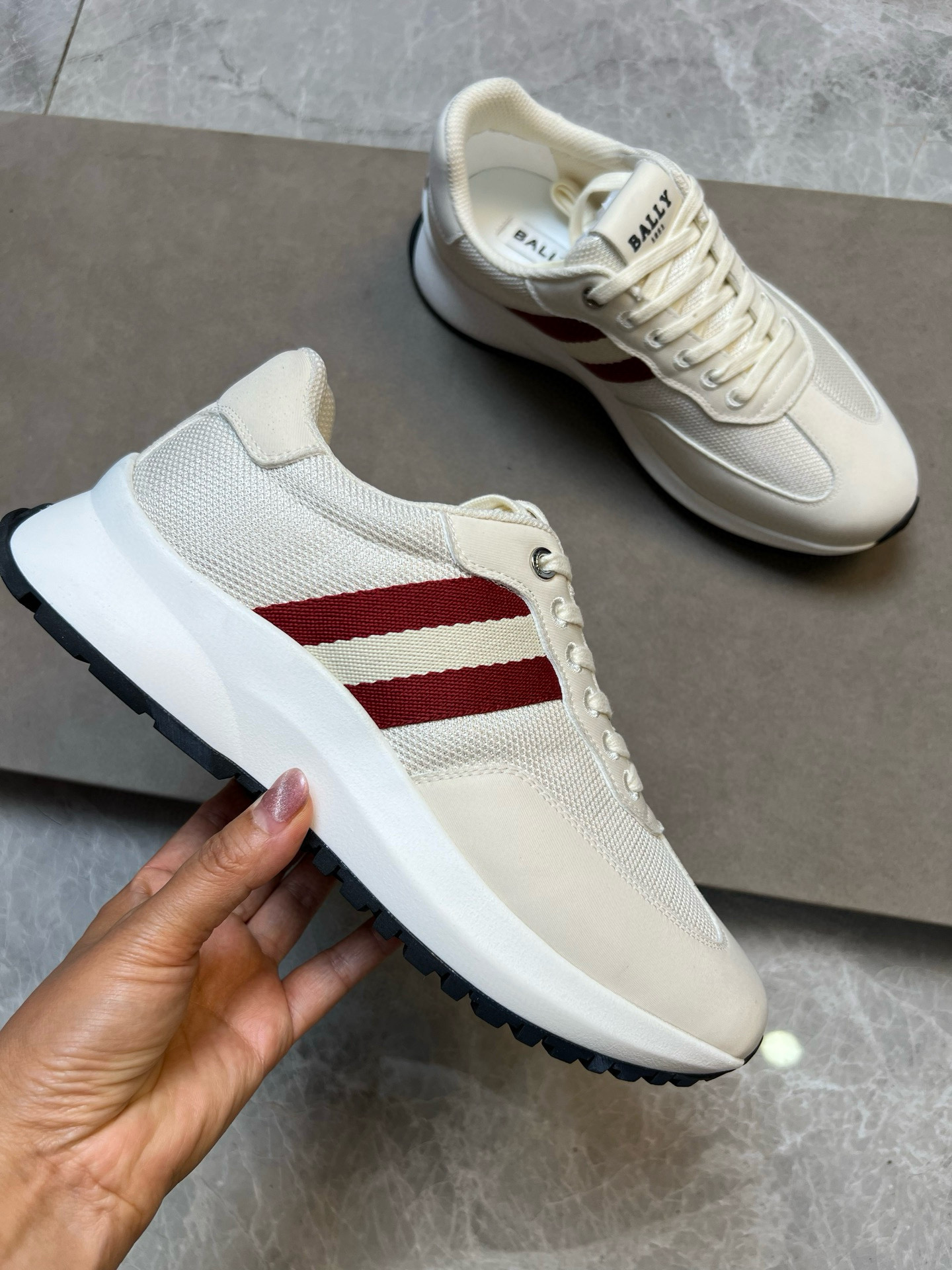 발리 남자 신발 운동화 스니커즈