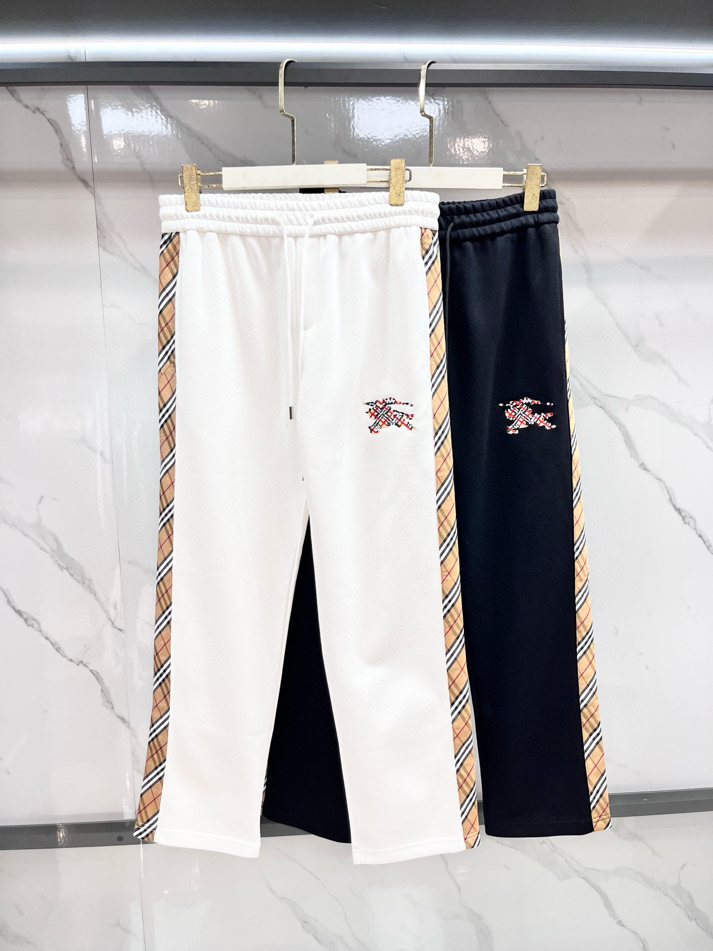 버버리 2컬러 남자 바지